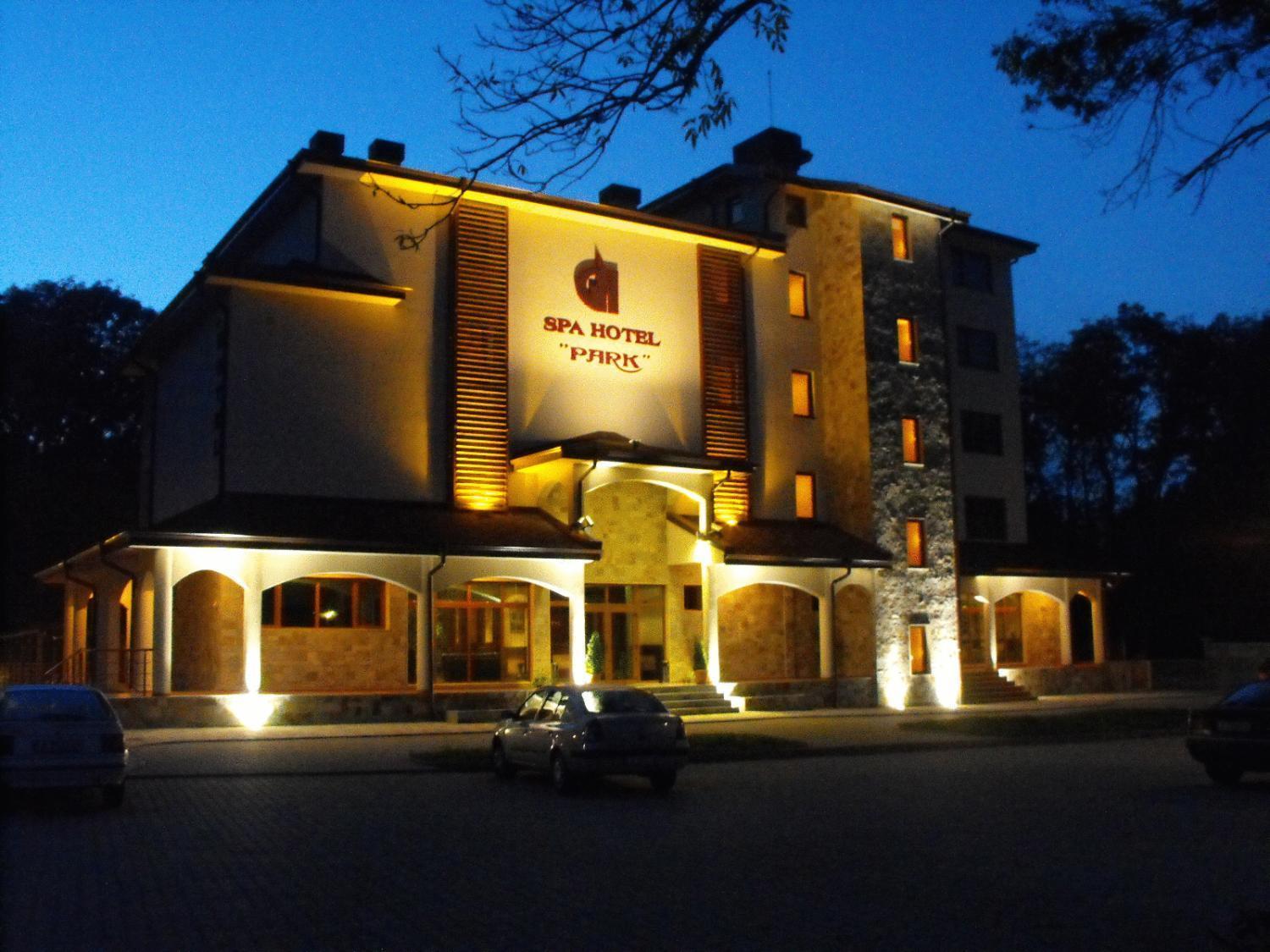 Hotel Park Karnobat Buitenkant foto